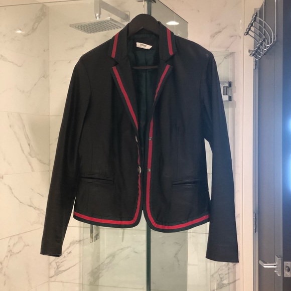 Leather jacket - Picture 1 of 2